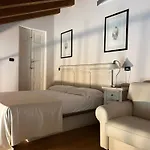 Costanza Hotel