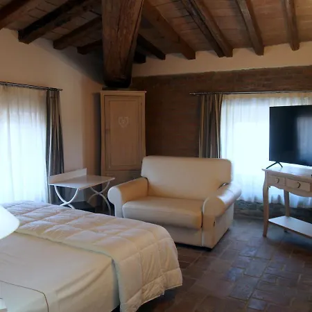 Costanza Otel Pontenure