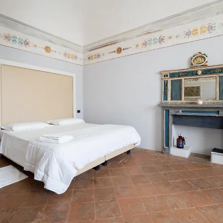 Costanza Otel