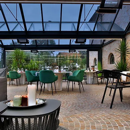 Hotel Costanza