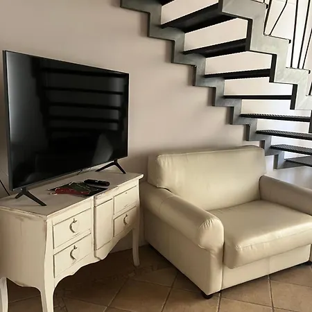 Costanza Otel Pontenure