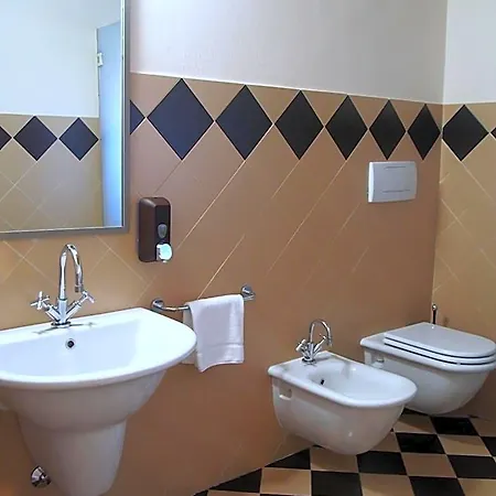 Costanza 4*